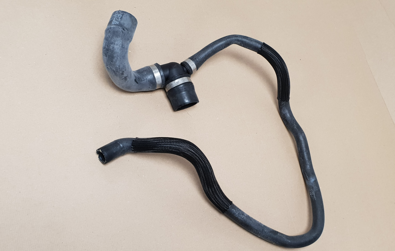 13223879 Astra H, Zafira B Lower Radiator Hose - Genuine Vauxhall Part